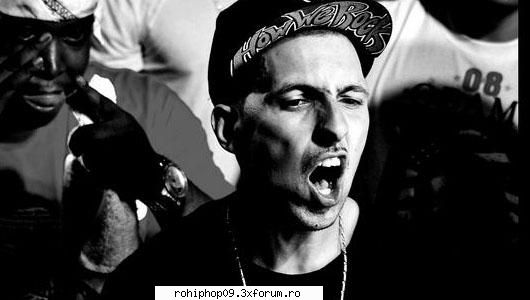 blaq poet ft jaysaun & - king of the jungla ( falside remix) noutati